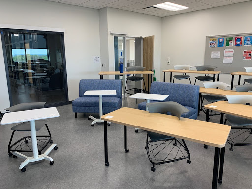New modular seats and desks in a high school classroom